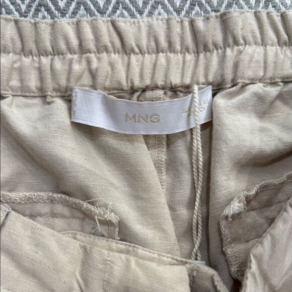 Mng Woman’s  Cream Pants Size XS - Picture 2 of 3